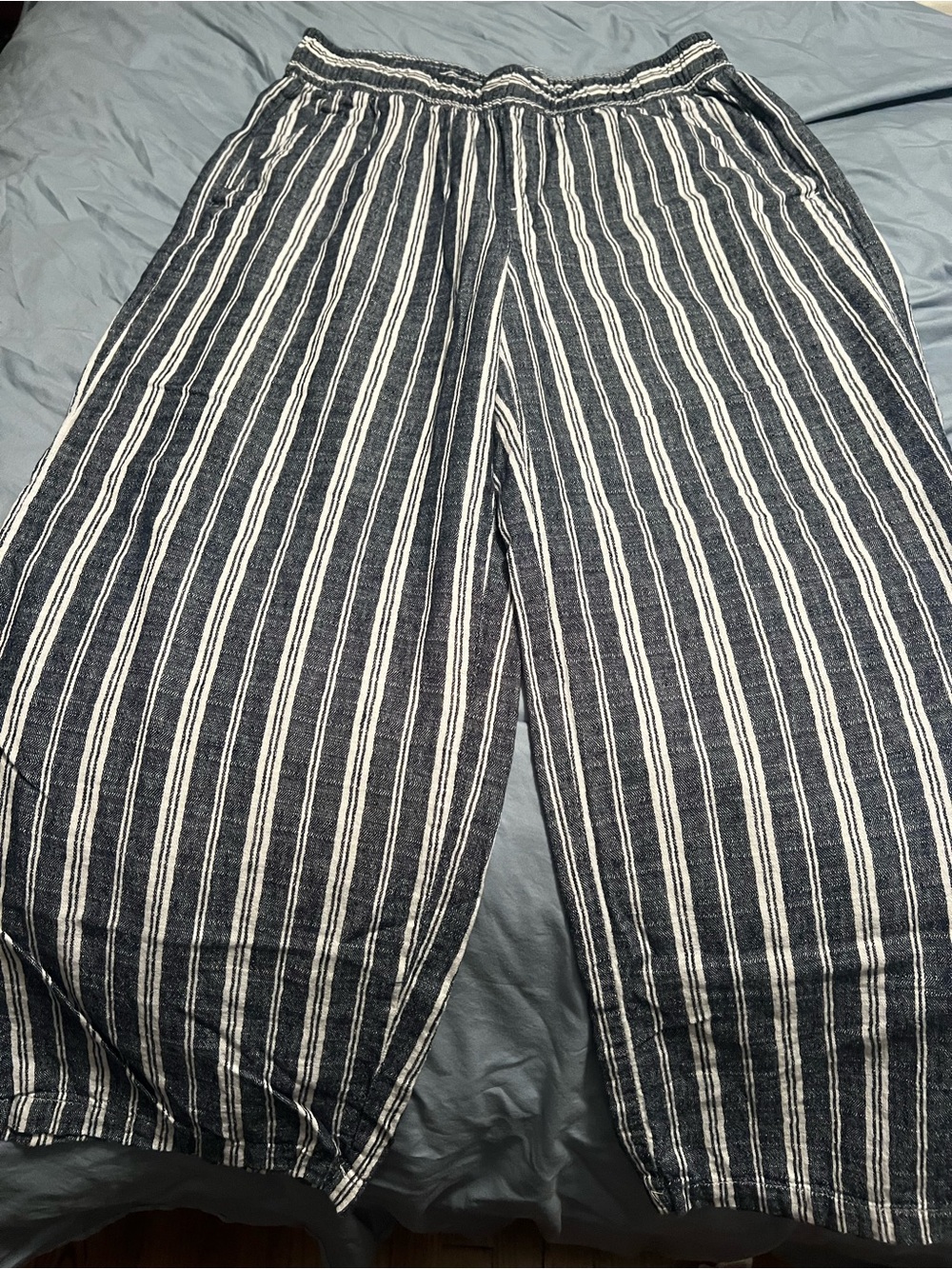 Old Navy Navy and White Vertical-Stripe Cropped Joggers